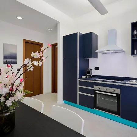 Apartment Stayeasy Filzi41 - 2 Bedrooms 2 Baths - Station Milan
