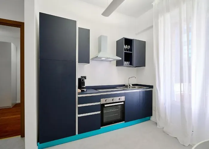 Stayeasy Filzi41 - 2 Bedrooms 2 Baths - Station *