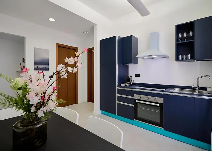 Apartment Stayeasy Filzi41 - 2 Bedrooms 2 Baths - Station Milan